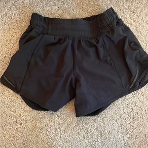 Lululemon Size 2, 4” Black Hotty Hot Shorts